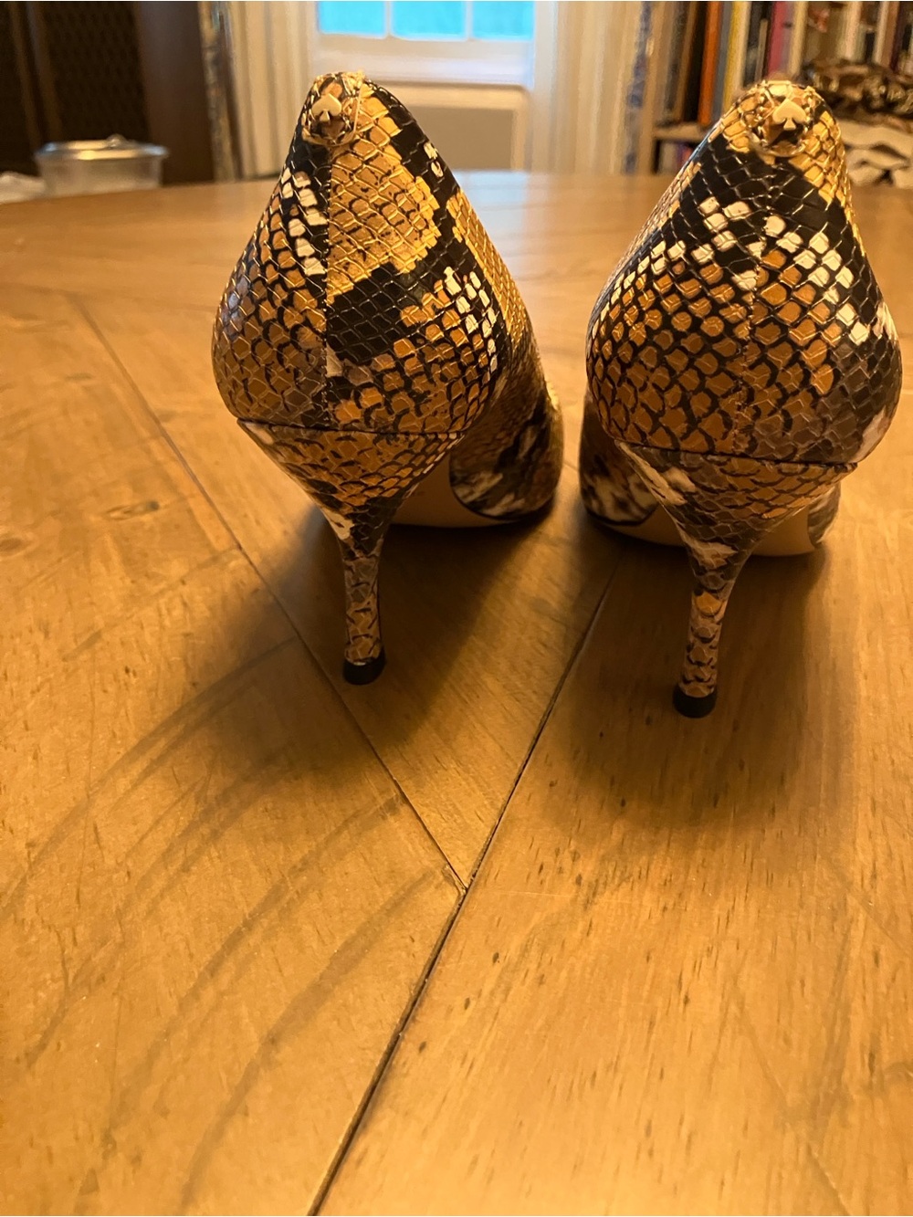 Kate Spade Heels - Picture 2 of 3